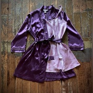 Morgan Taylor Intimates Purple Lavender Gown Robe Pajama Set Excellent Condition